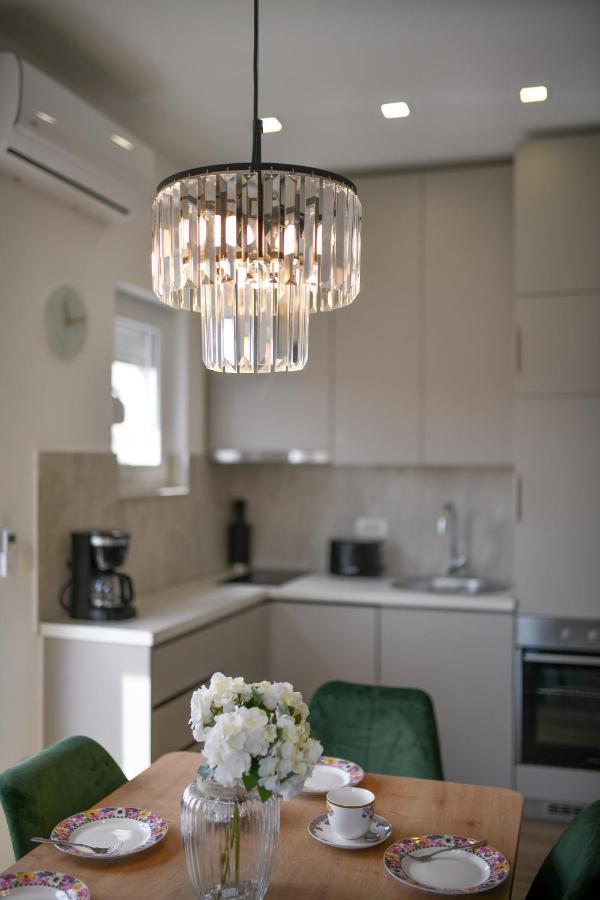 Modern Holiday Apartment "Libra" With Swimming Pool Posedarje Kültér fotó