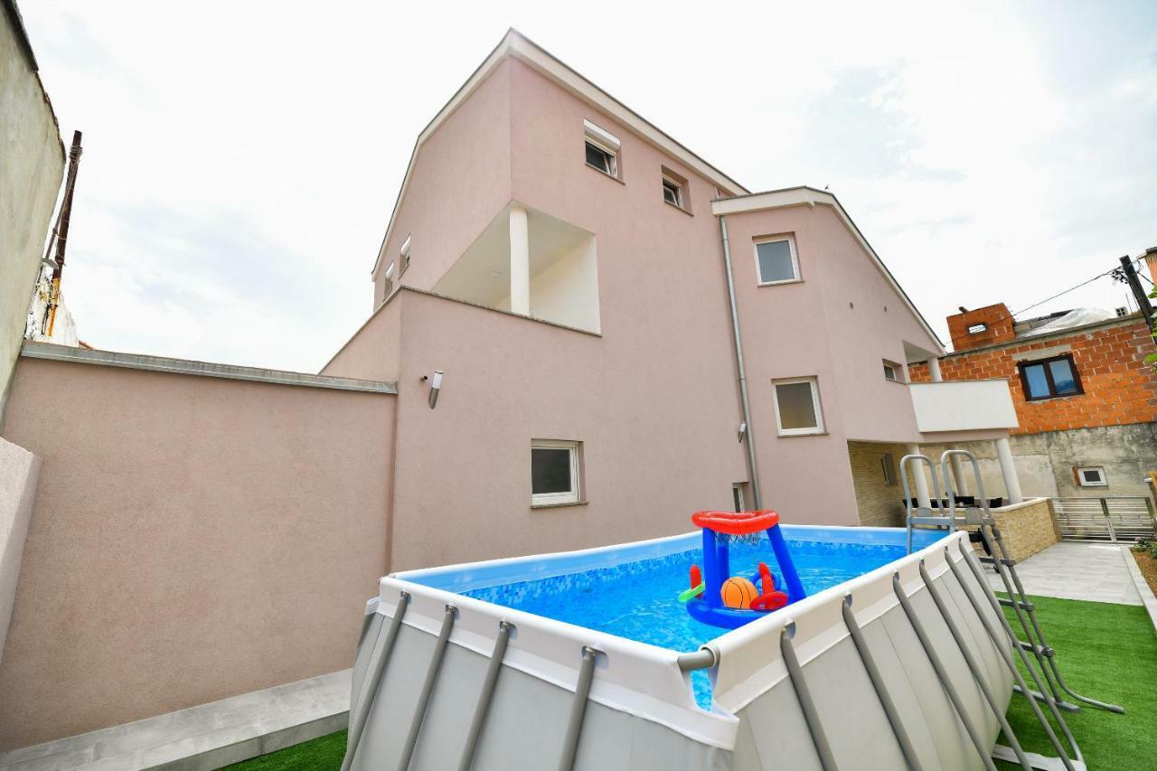 Modern Holiday Apartment "Libra" With Swimming Pool Posedarje Kültér fotó